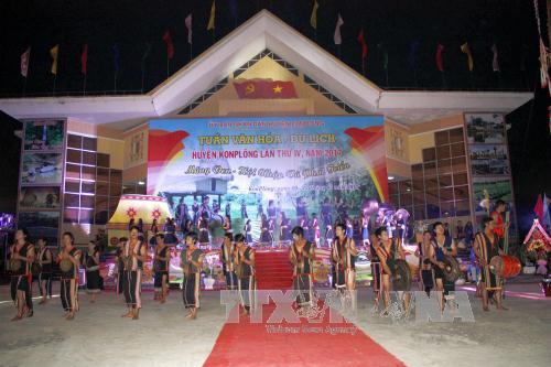 Kon Tum បើកសប្ដាហ៍វប្បធម៌-ទេសចរណ៍លើកទី៤